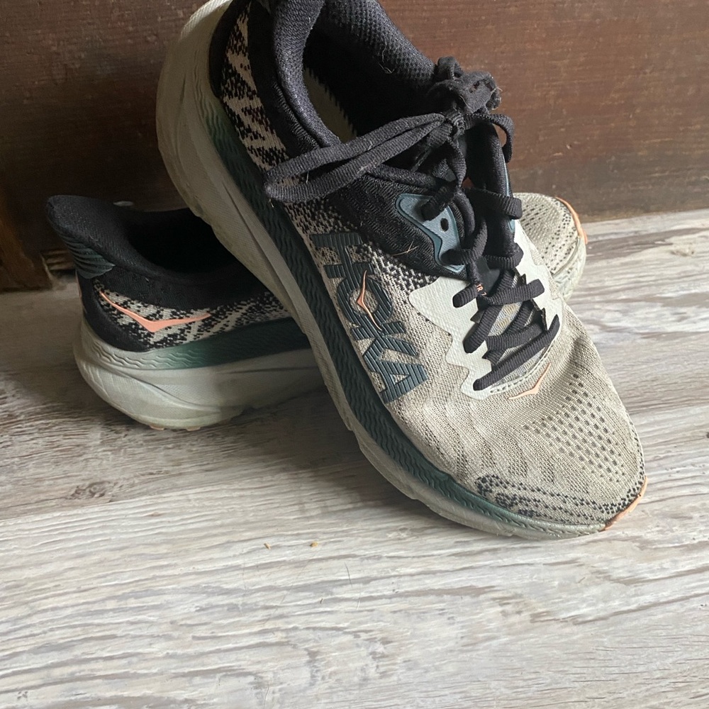 Hoka Women's Athletic Shoes in Black and Cream with Pattern